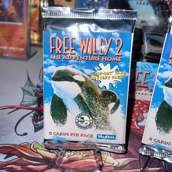 6x MOVIE CARD PACKS - 3x Indiana Jones Chronicles and 3x Free Willy 2 Card Packs - Picture 2 of 5